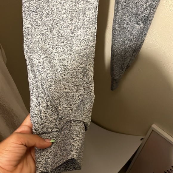 Joggers - Picture 2 of 4